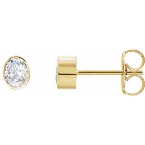 14K White 3x2.3 mm Oval Bezel-Set Earring Mounting