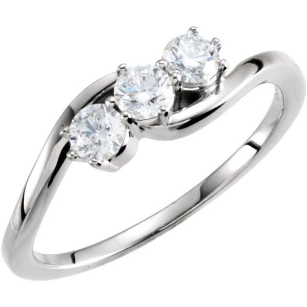 14K White 3.2 mm Round Three-Stone Ring Mounting