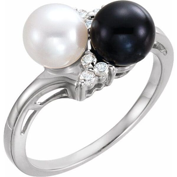 14K White Accented Ring Mounting for 6.5 mm Pearls