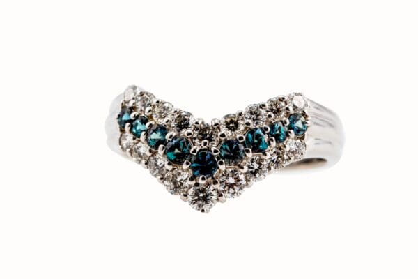 Pt900 V-Shaped Diamond Ring S7 - Image 2