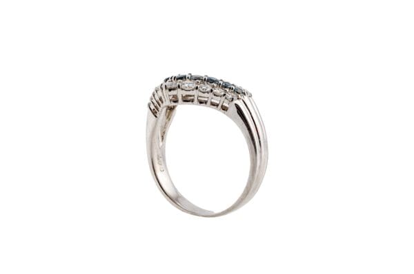Pt900 V-Shaped Diamond Ring S7 - Image 3