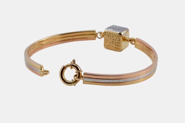 18k Tri-Color Gold Bracelet - Image 4