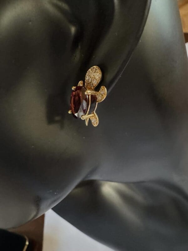 18k Yellow-Gold Garnet &Diamond Earrings - Image 11