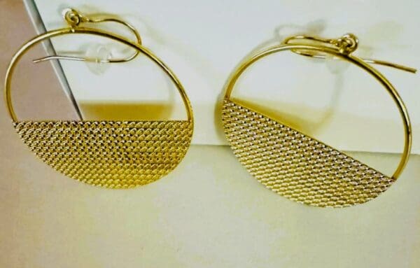 18k Yellow-Gold Hoop Earrings - Image 3