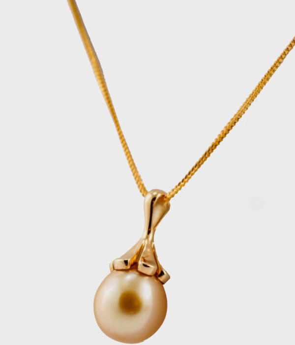 18k Gold & Golden South Sea Pearls Necklace - Image 5