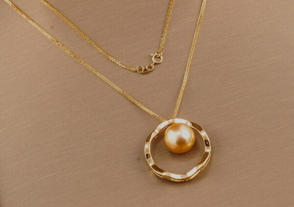 18K Yellow-Gold & Golden South Sea Pearl Circle Necklace