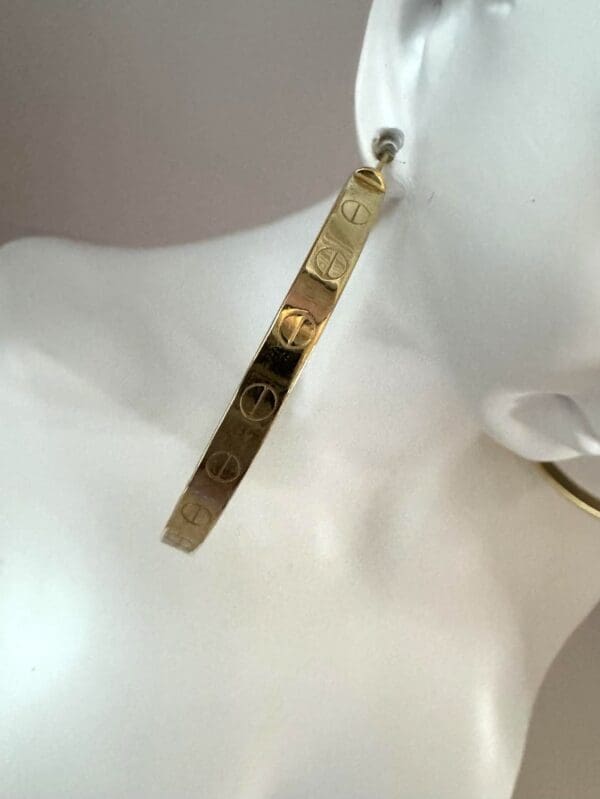 18k Yellow-Gold Love Earrings - Image 6