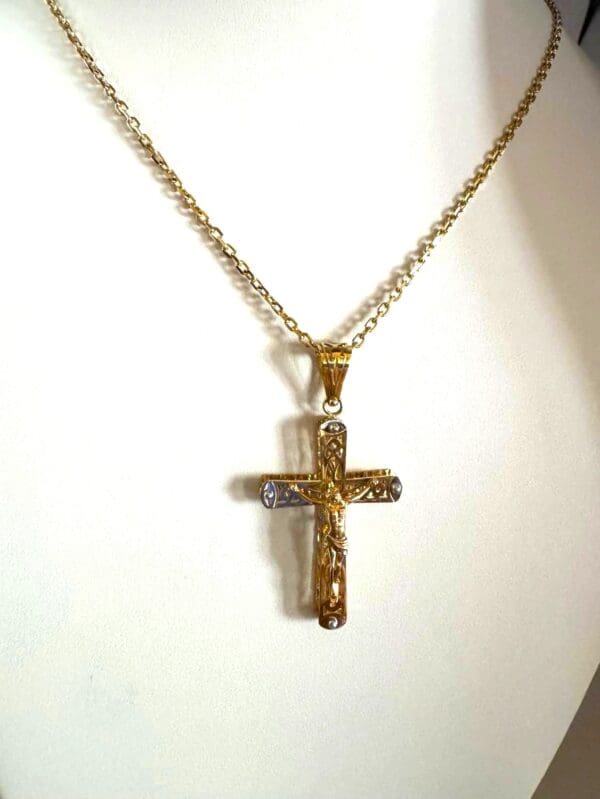 18k Two-Tone Gold Cross Necklace - Image 3
