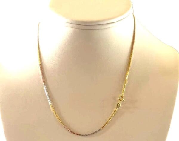 18k Tri-Color Gold Small Chain - Image 9