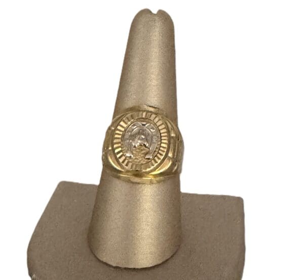 18k Yellow-Gold Horse Ring - Image 3