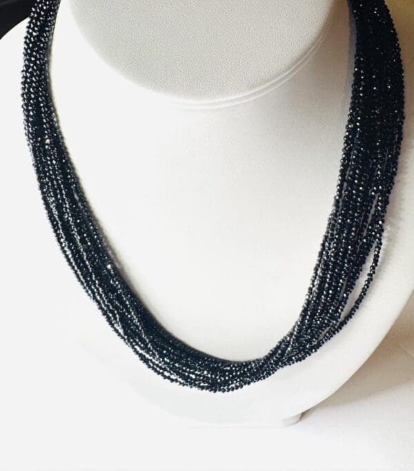 Black Spinel Necklace & Bracelet Set - Image 7