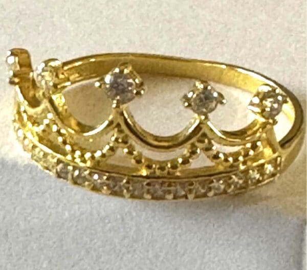 18k Yellow-Gold Royal Crown Ring