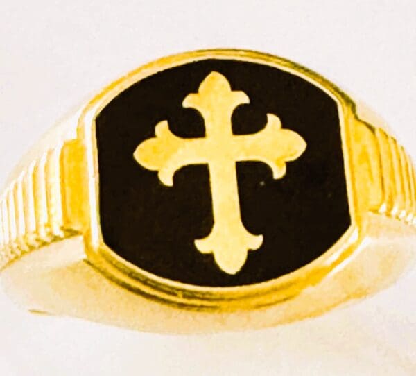 18k Yellow Gold Cross Ring S9 - Image 7