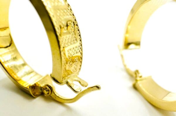18k Yellow-Gold Greek Design 17.78mm Small Hoop Earrings - Image 7