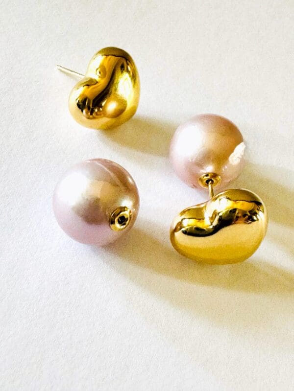 18k Gold Heart and Authentic Pearls Earrings - Image 2