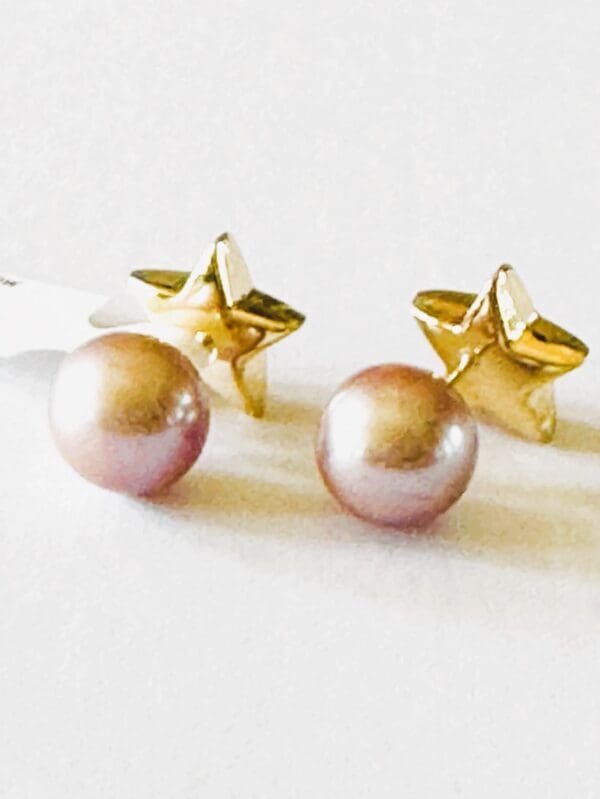 18k Gold Star and Authentic Pearl Earrings - Image 4