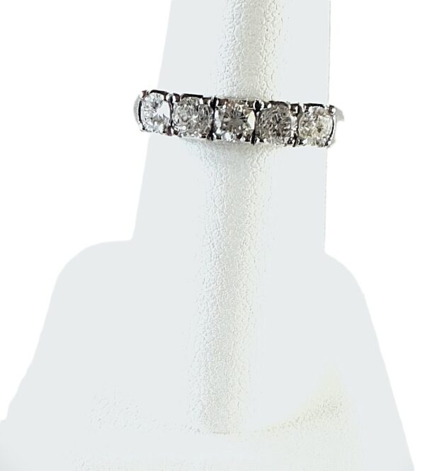Pt900 Natural Diamond Pointer Ring - Image 8