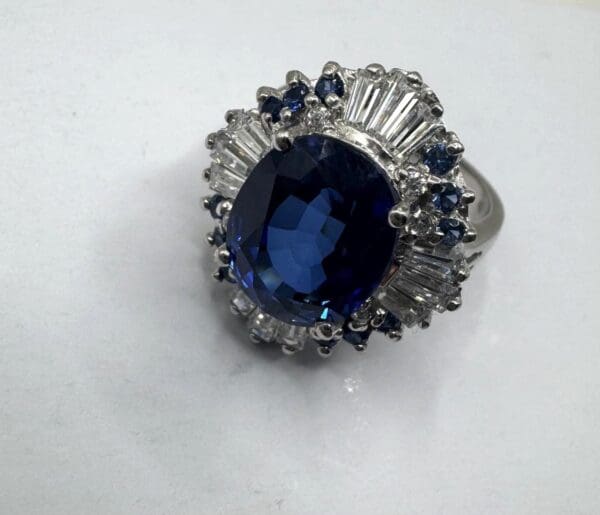 925 Sterling Silver Natural White & Blue Sapphire Ring - Image 20