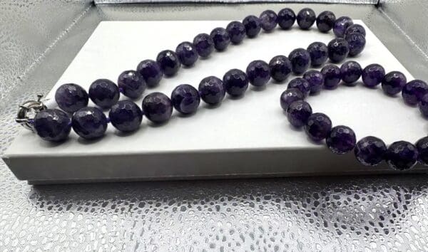 Natural Amethyst Necklace Bracelet Set - Image 3
