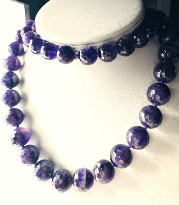 Natural Amethyst Necklace Bracelet Set - Image 4