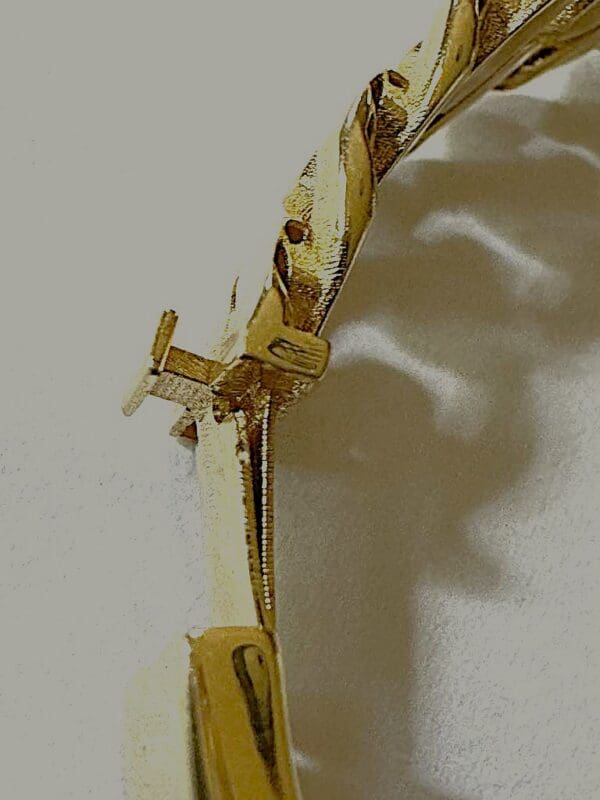 18k Designer-Inspired Greek Key Bangle S7 - Image 9