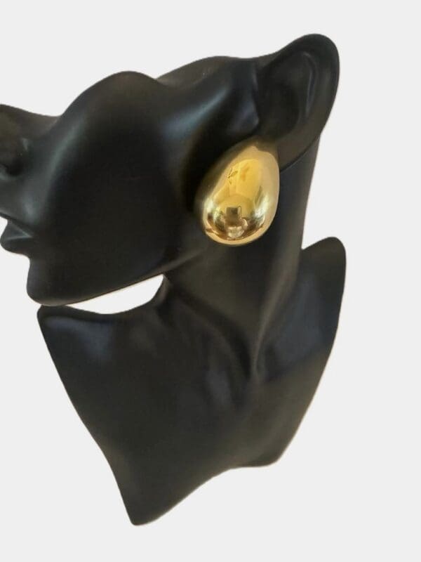 18k Yellow-Gold Huge Teardrop Earrings - Image 6