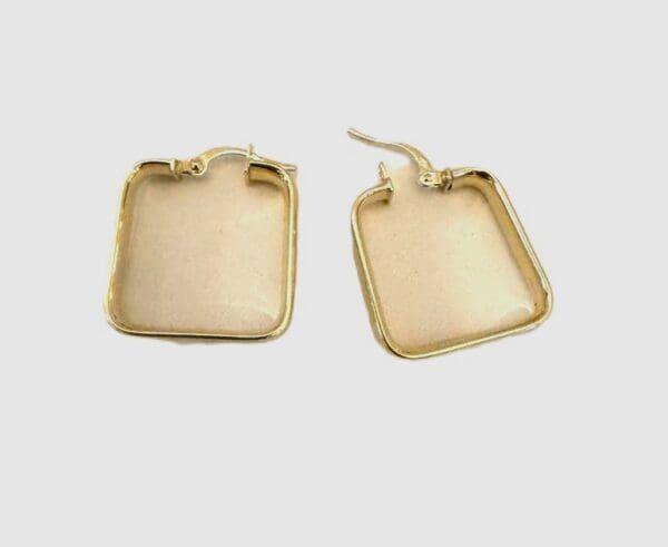 18k Yellow-Gold Square Earrings - Image 6