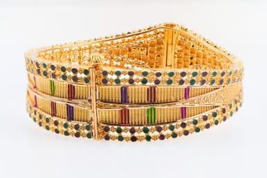 21k Yellow-Gold Bangle S8