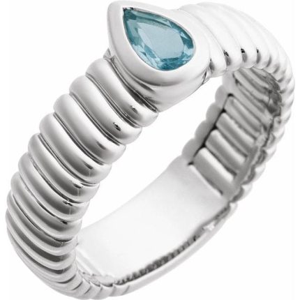 14K Yellow Natural Emerald Ring