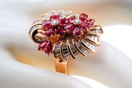 18k Yellow-Gold Diamond Ruby Ring S6.75